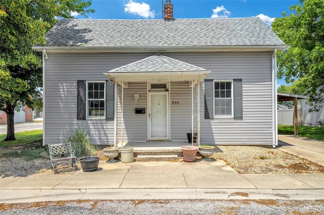 view of front facade featuring a porch