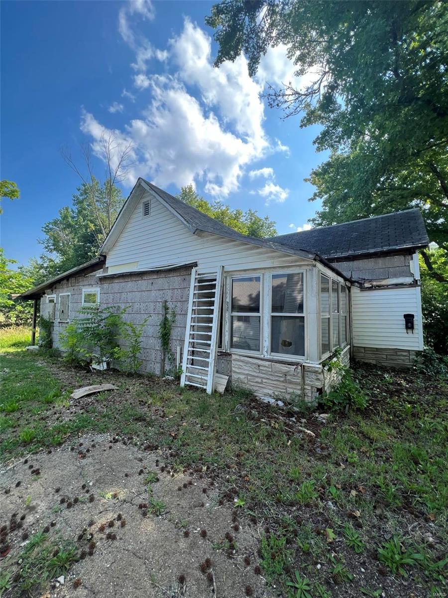 view of back of property