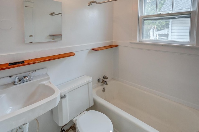 bathroom featuring sink and toilet