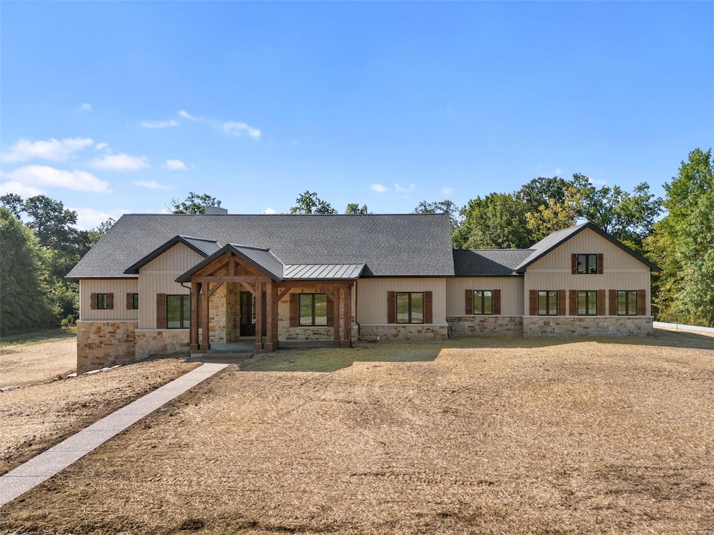 view of modern farmhouse