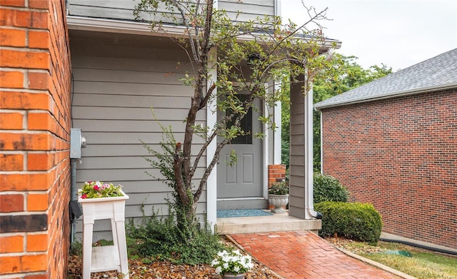 view of property entrance