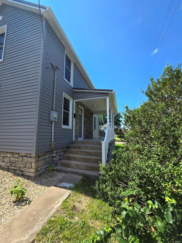 view of front of home