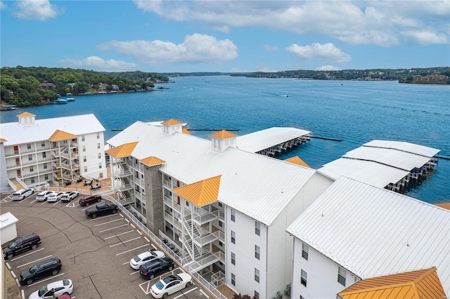 bird's eye view featuring a water view