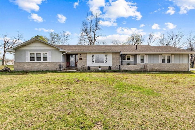 ranch-style home with a front yard