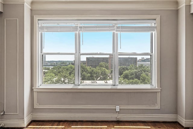 room details with hardwood / wood-style floors