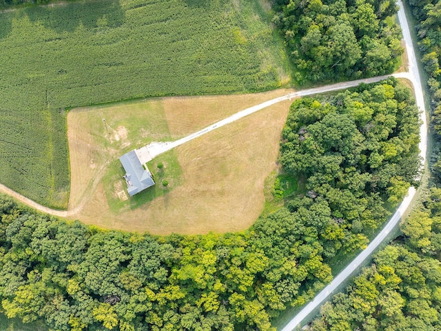 birds eye view of property featuring a rural view