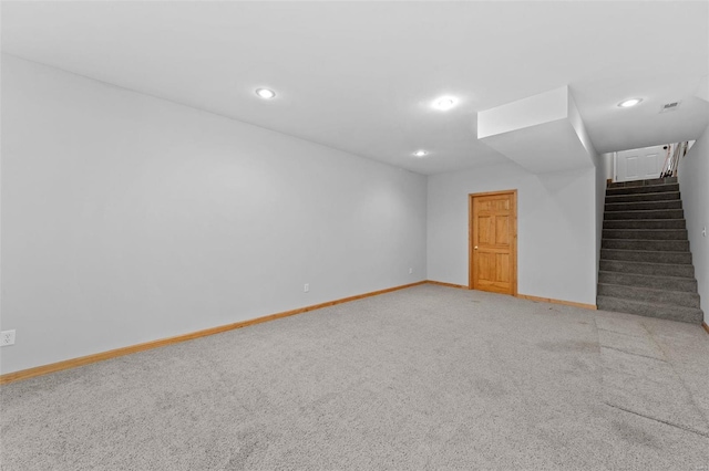 spare room featuring carpet flooring