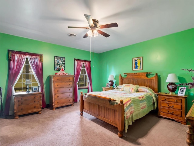 bedroom featuring carpet flooring and ceiling fan