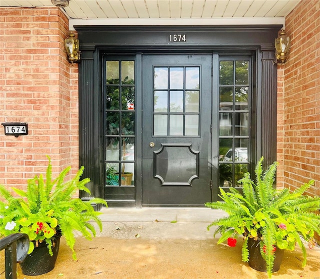 view of property entrance