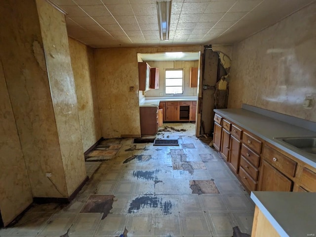 miscellaneous room featuring sink