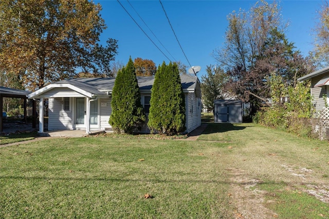 view of front of home with a front yard and a porch