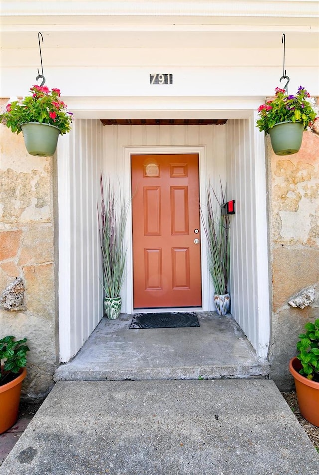 view of property entrance