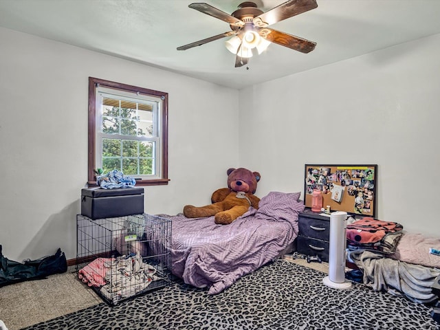 bedroom featuring ceiling fan