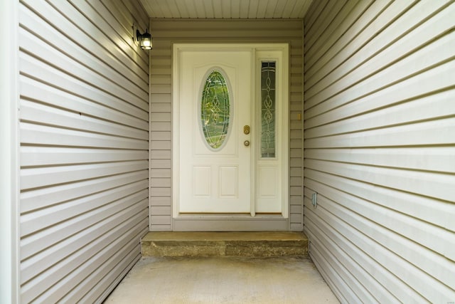 view of property entrance