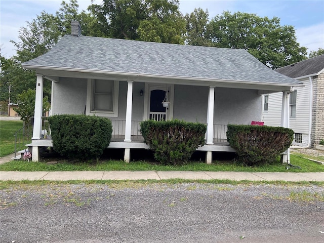 view of front of house featuring a porch