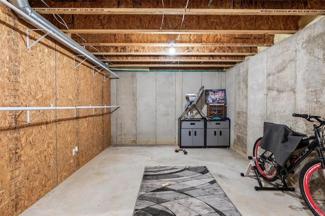 view of unfinished basement