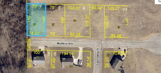 Listing photo 2 for 1429 W Madison Ave Lot 7, Lebanon MO 65536