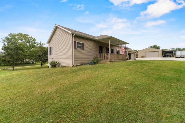 view of front of house with covered porch and a front yard