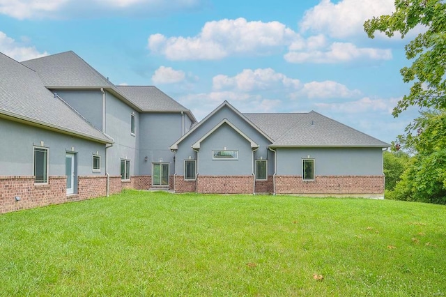 exterior space featuring a front lawn