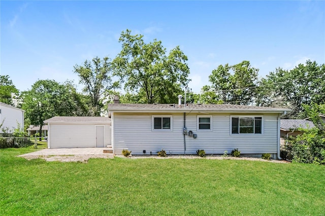 ranch-style home with a front lawn