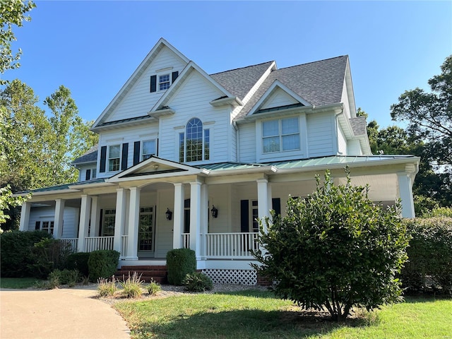 view of front facade with covered porch