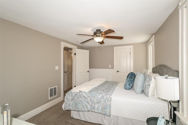 bedroom featuring ceiling fan and carpet flooring