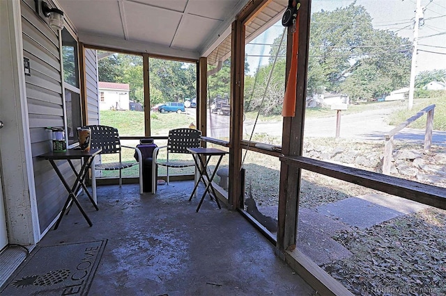 view of unfurnished sunroom