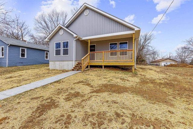 view of front of house featuring a porch