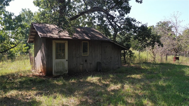 view of outdoor structure