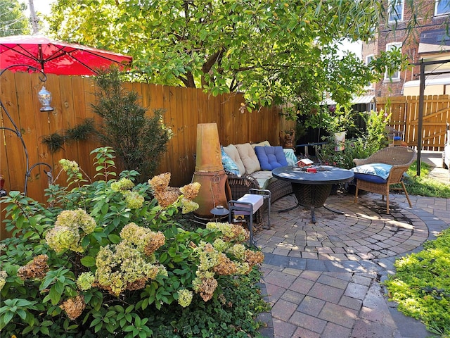 view of patio / terrace featuring outdoor lounge area