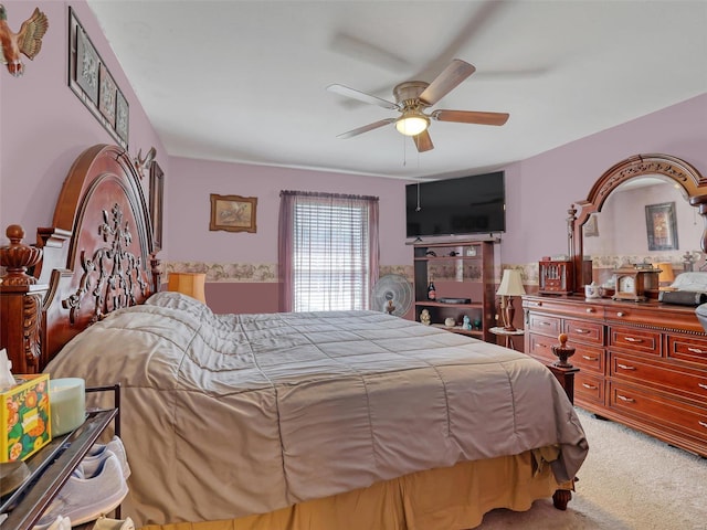 bedroom featuring carpet flooring and ceiling fan