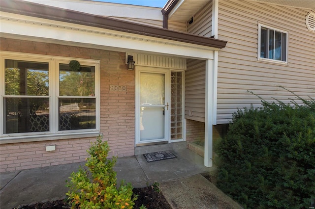 view of property entrance