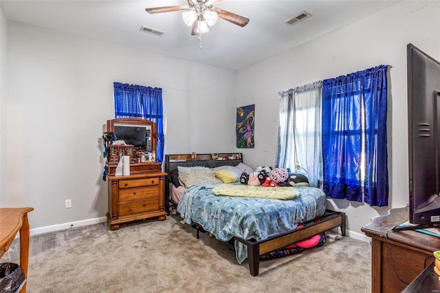 bedroom with carpet flooring and ceiling fan