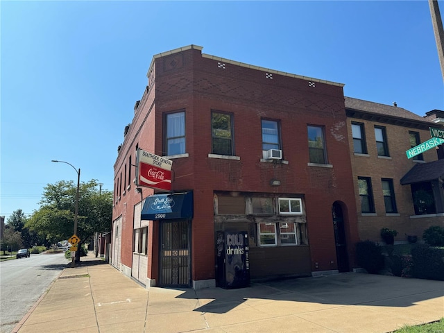 view of building exterior featuring cooling unit