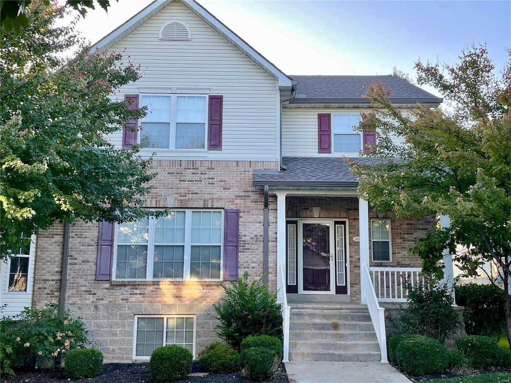 view of front of house with covered porch