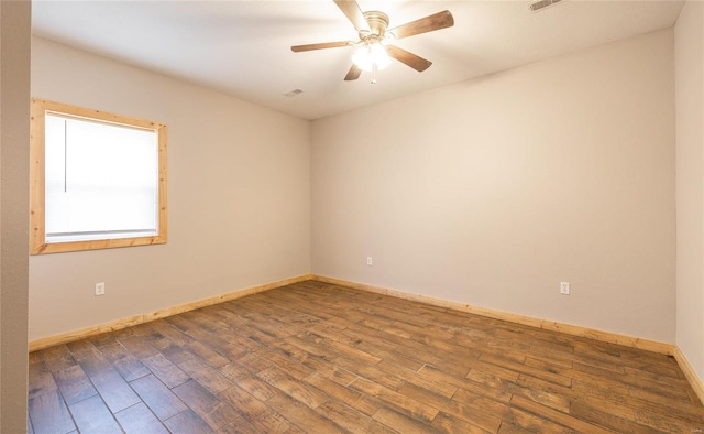 unfurnished room featuring wood-type flooring and ceiling fan