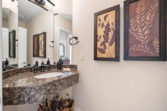 bathroom featuring sink