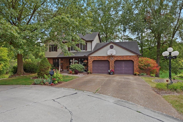 view of front facade featuring a garage