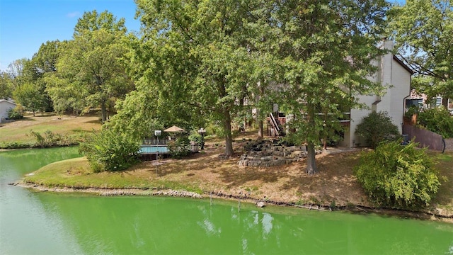 view of property's community featuring a water view