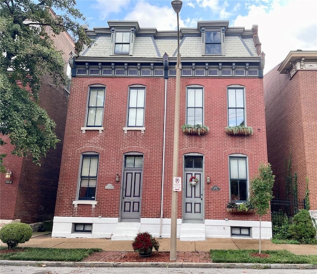 view of building exterior