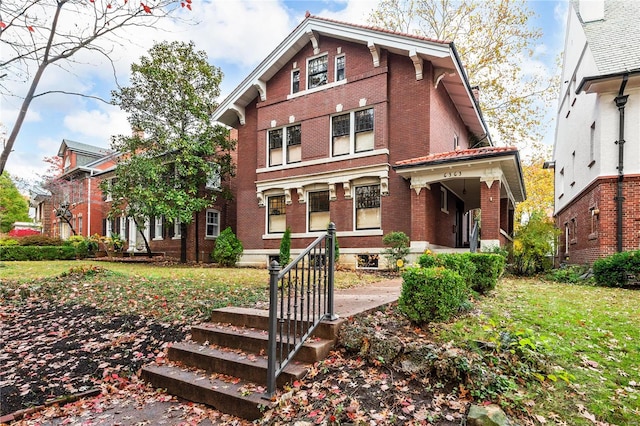 view of front of house