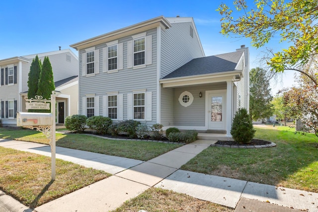 view of front of property with a front yard