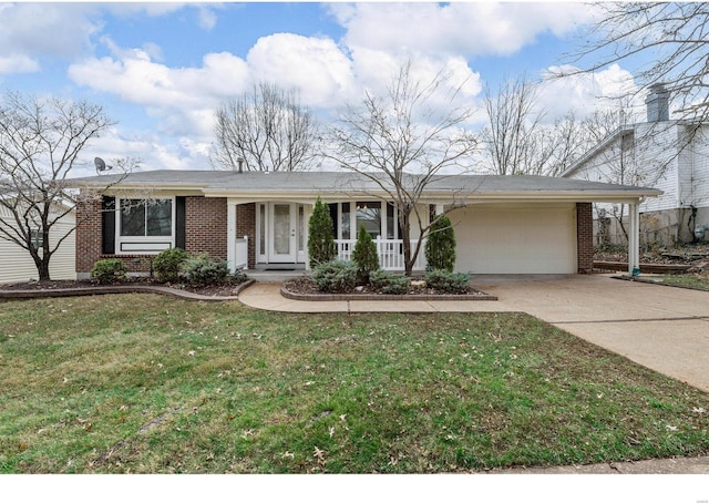 single story home featuring a garage and a front lawn