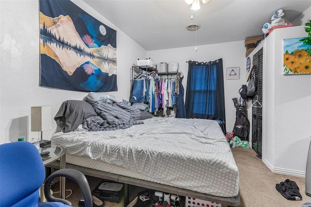 bedroom featuring carpet floors