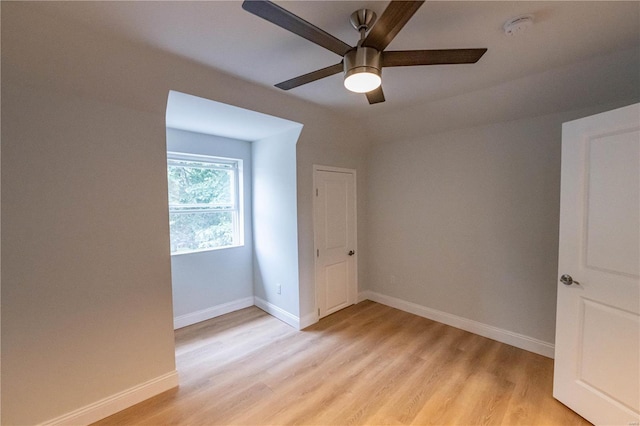 bonus room with light hardwood / wood-style flooring and ceiling fan