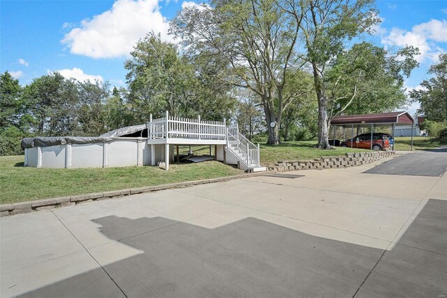 exterior space featuring a yard