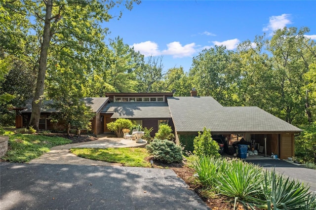 view of front of home