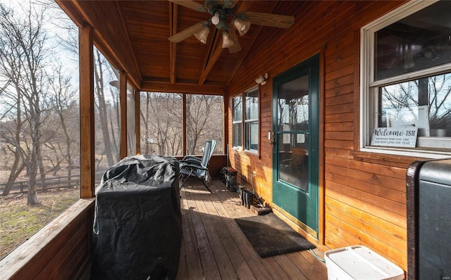 deck featuring ceiling fan