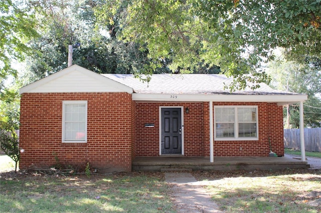 view of front of property