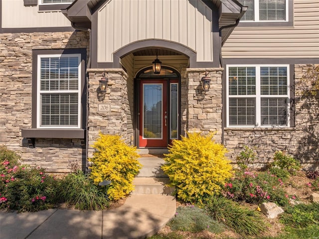 view of property entrance